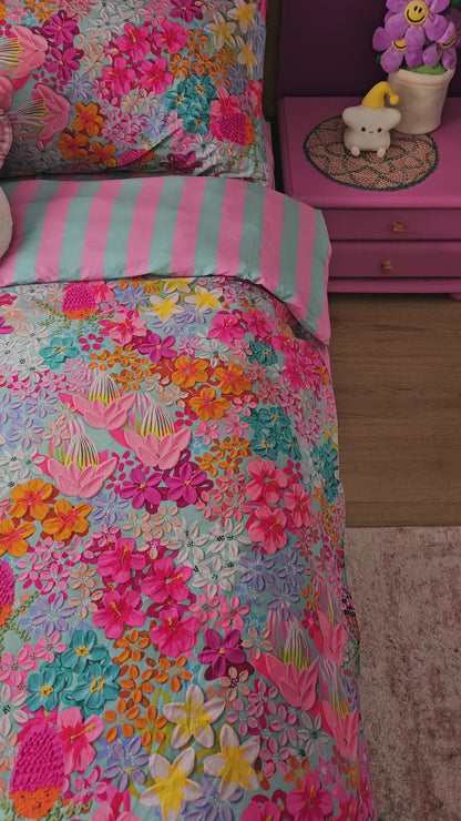 Malibu Quilt Cover Set by Alex Mason